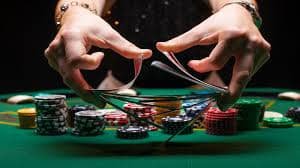 Người chơi đặt cược trên nền tảng f8bet casino